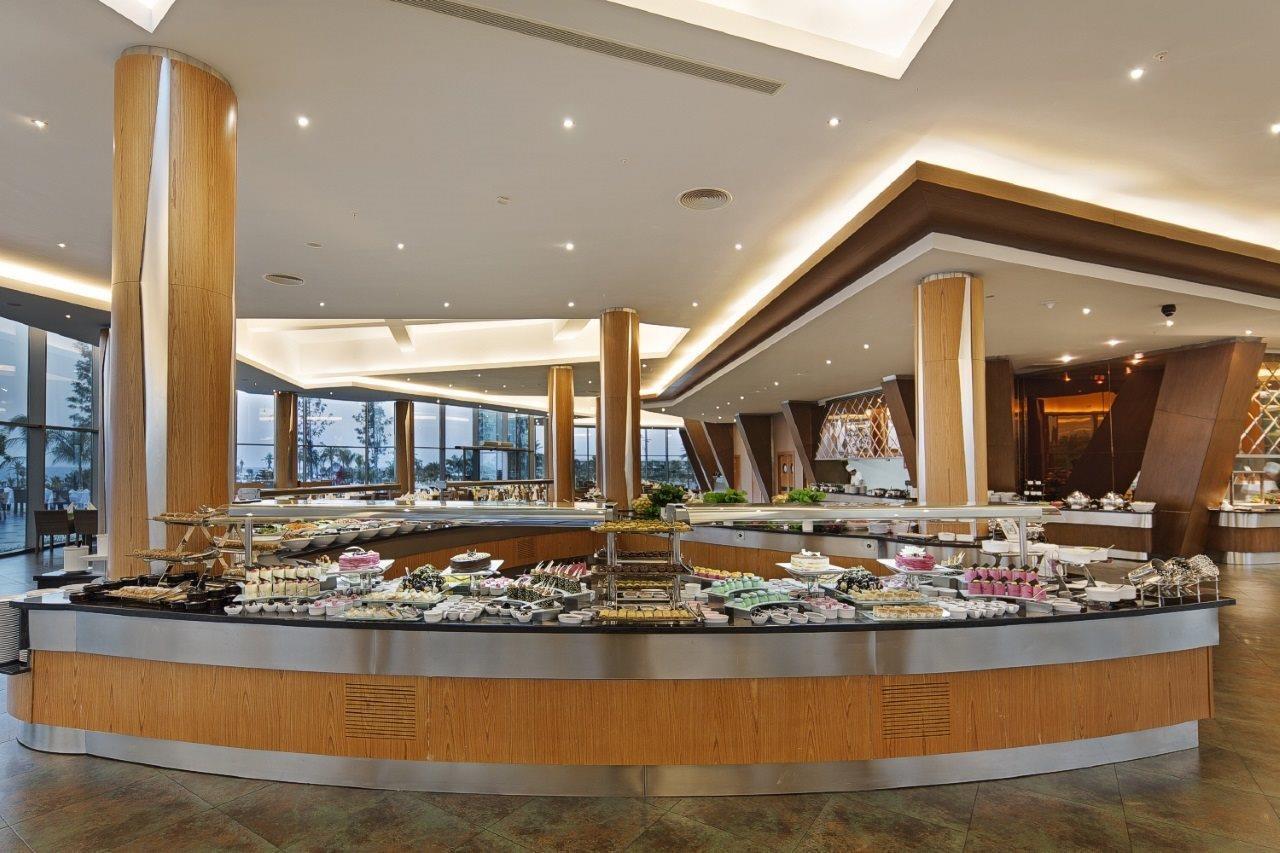 Noah'S Ark Deluxe Hotel & Spa Famagouste Extérieur photo