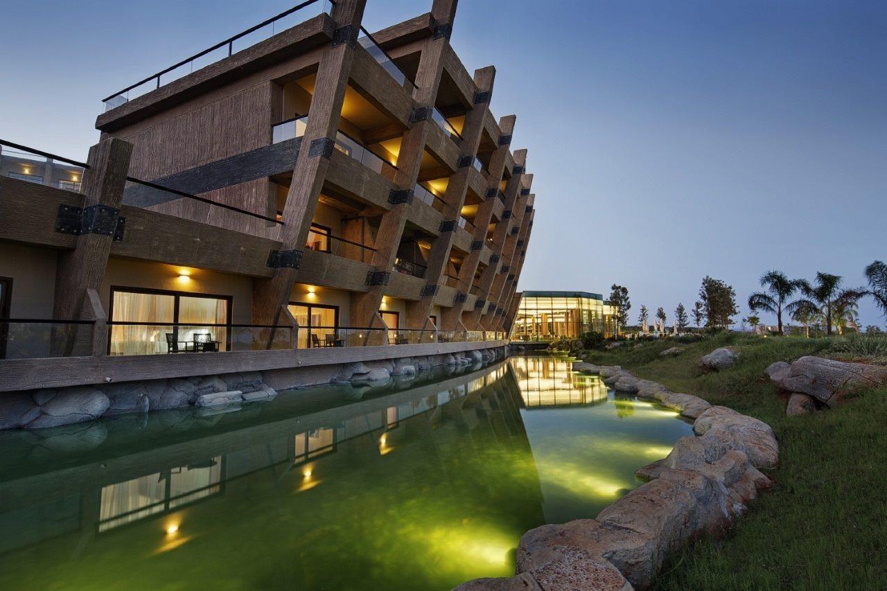 Noah'S Ark Deluxe Hotel & Spa Famagouste Extérieur photo